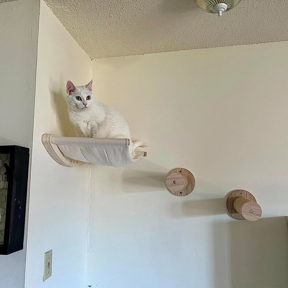 Wall-mounted Cat Climbing Bed